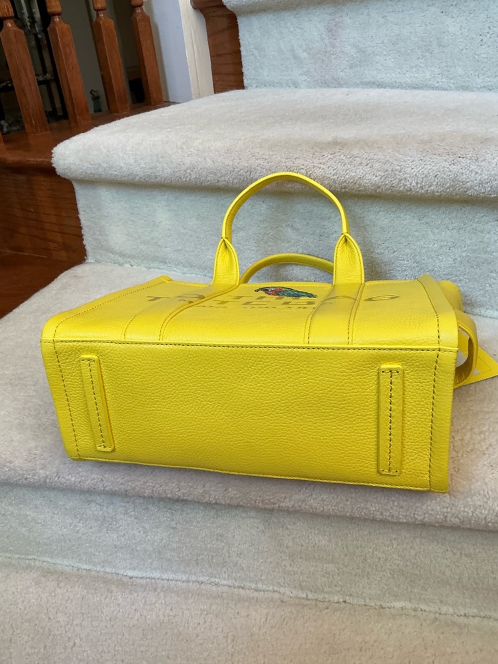 NWT MARC JACOBS CUSTOM PAINTED PARROT YELLOW MEDIUM LEATHER TOTE BAG - Picture 16 of 16